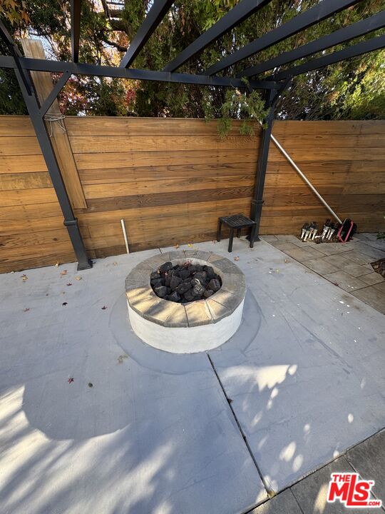 5515 Ruthwood Drive Calabasas, CA 91302 - Photo 18 of 48 a view of outdoor space