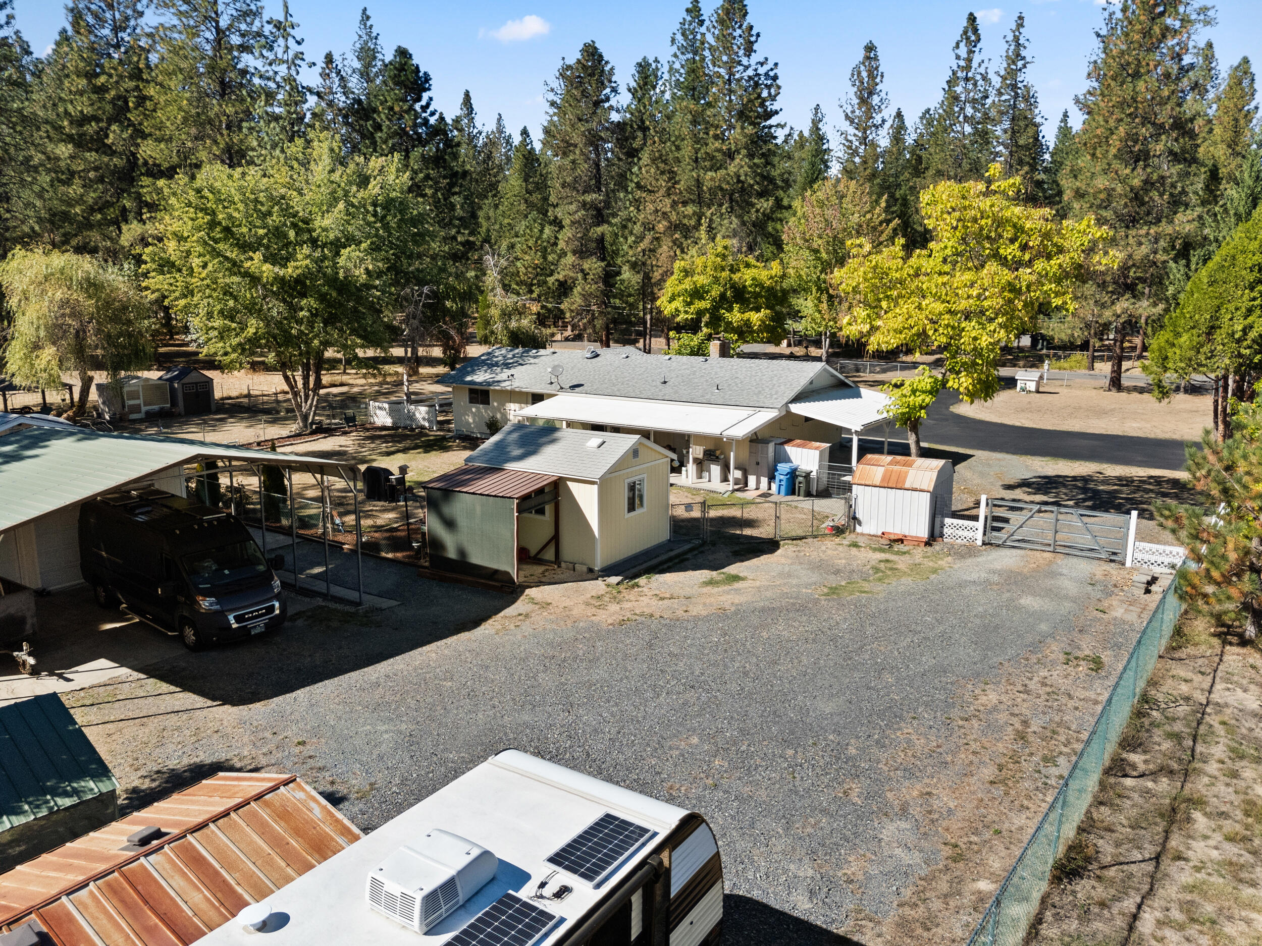 835 Minthorne Road Rogue River, OR 97537 - Photo 36 of 41 38_835 minthorne rd, rogue river-dr-09