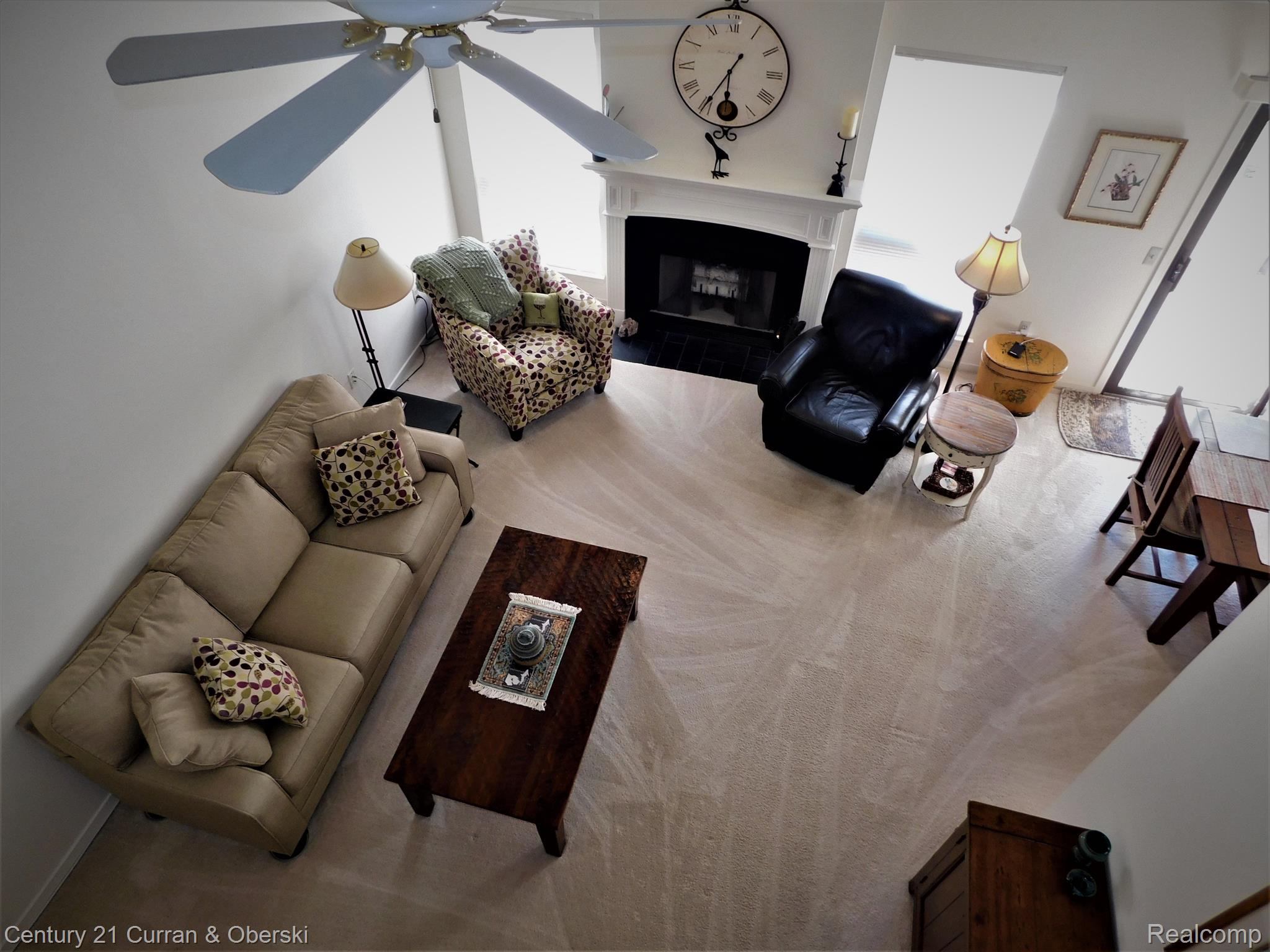 689 Charing Court Rochester, MI 48307 - Photo 4 of 35 Gallery Image 4