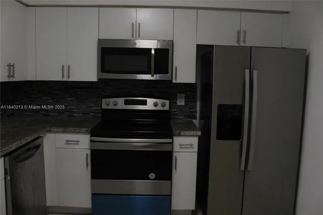 $580,000 | Driftwood, Hollywood, FL 33024