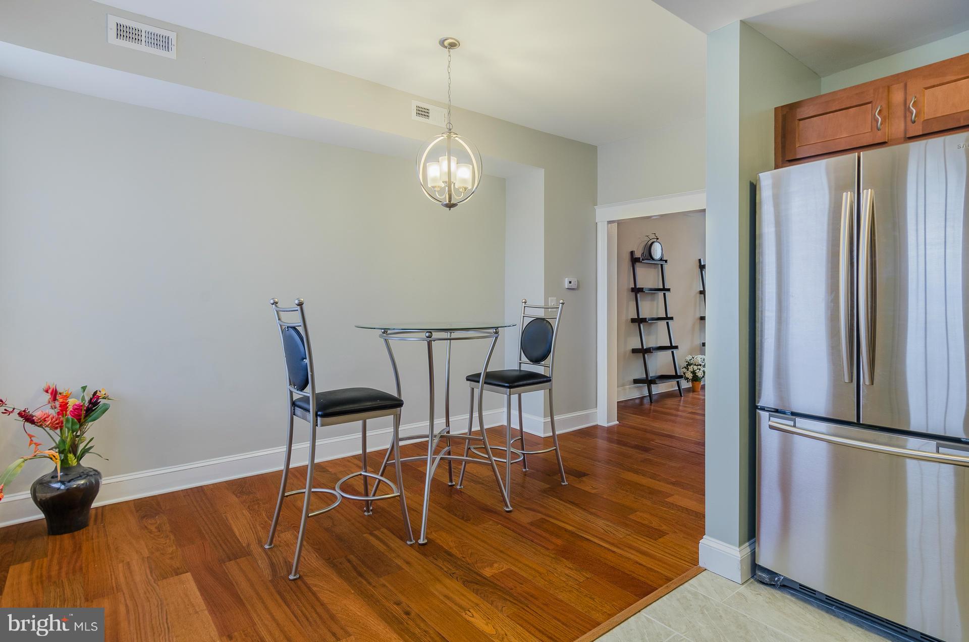 109 South Tremont Road Baltimore, MD 21229 - Photo 10 of 30 Kitchen