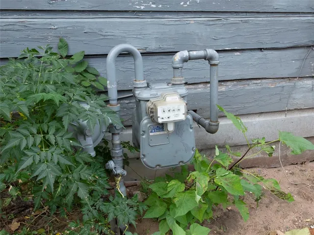 $79,500 | 3818 Penelope Street, Dallas, TX 75210