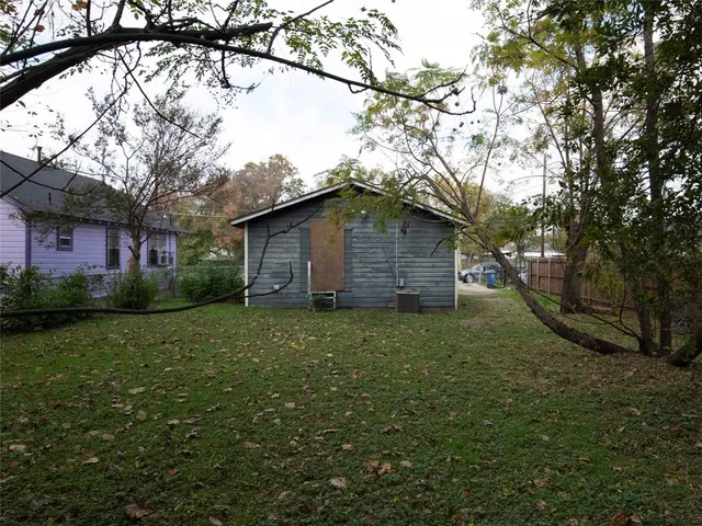 $79,500 | 3818 Penelope Street, Dallas, TX 75210