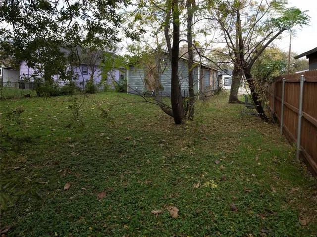 $79,500 | 3818 Penelope Street, Dallas, TX 75210