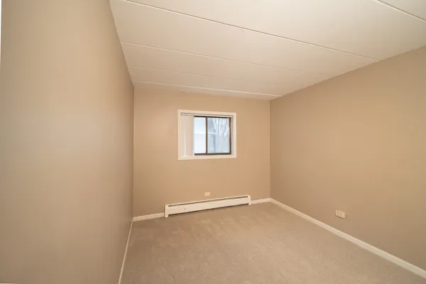 $219,900 | 144 East Bailey Road, Unit G, Naperville, IL 60565