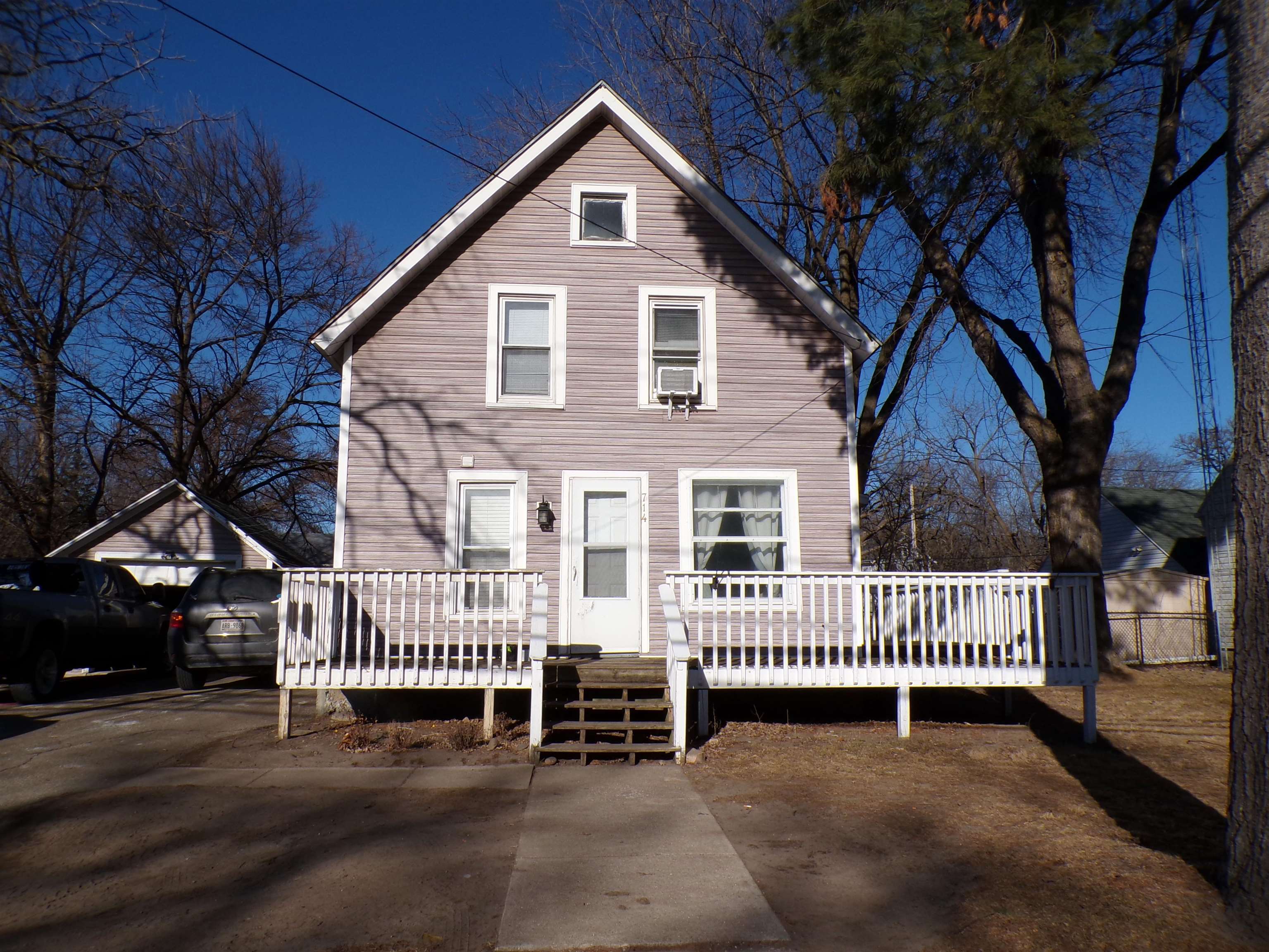 714 Madison Avenue Fort Atkinson, WI 53538 - Photo 1 of 1 Gallery Image 1