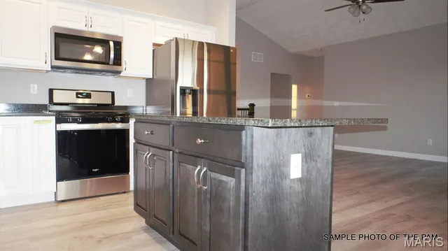 $375,005 | 477 Hayden Drive, Waterloo, IL 62298