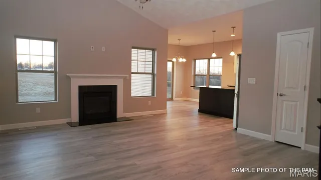 $375,005 | 477 Hayden Drive, Waterloo, IL 62298