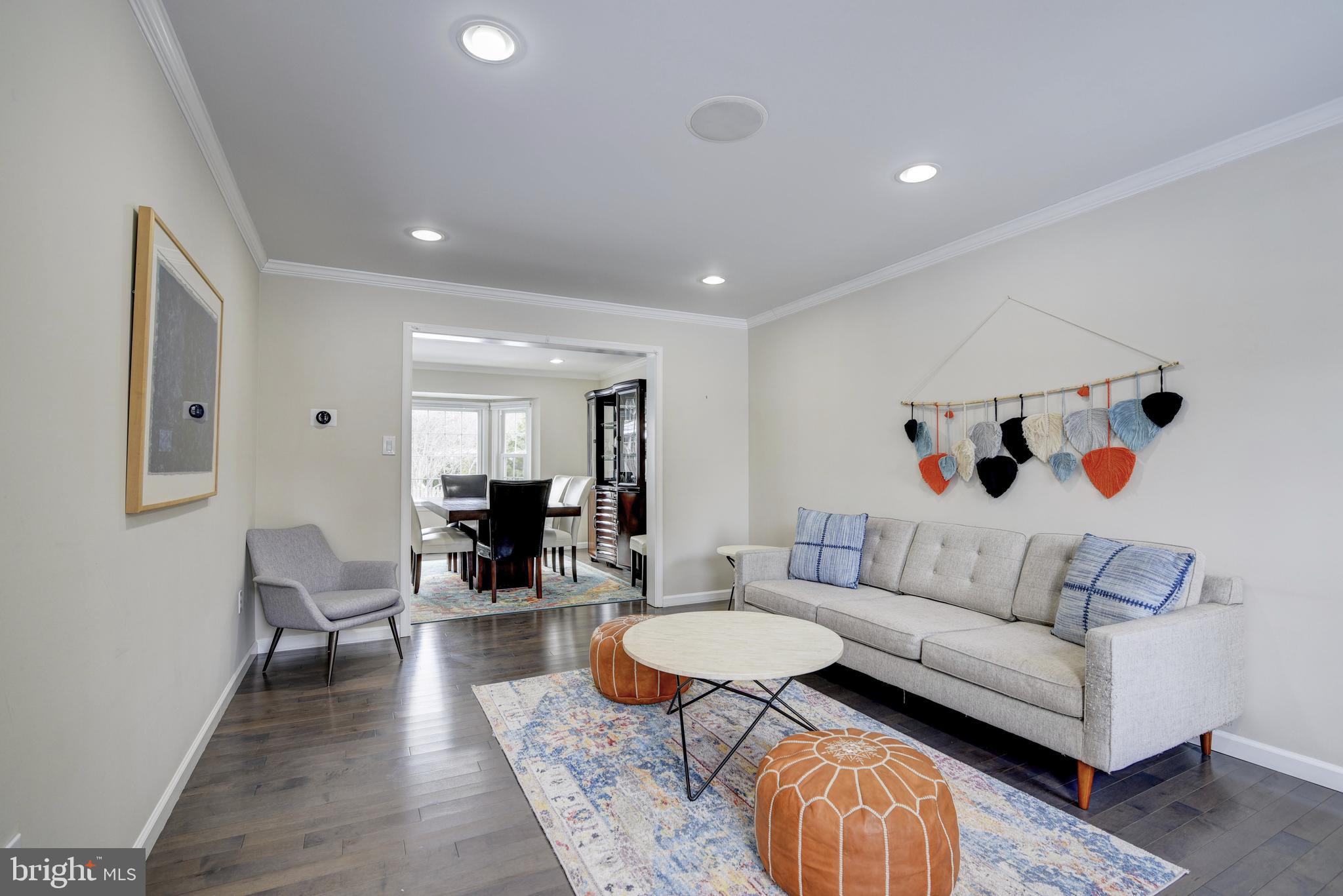 8911 Old Courthouse Road Vienna, VA 22182 - Photo 18 of 62