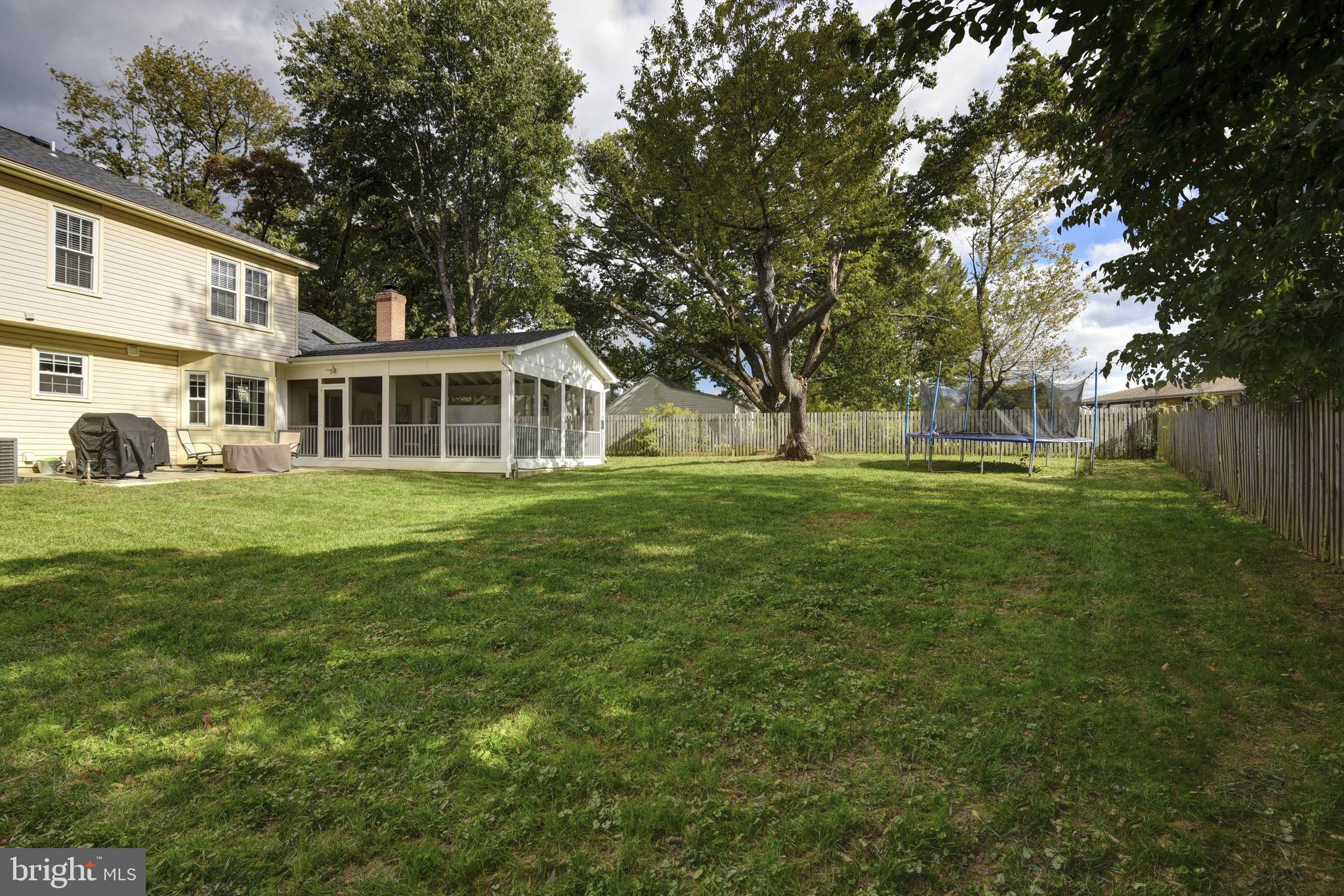 8911 Old Courthouse Road Vienna, VA 22182 - Photo 50 of 62