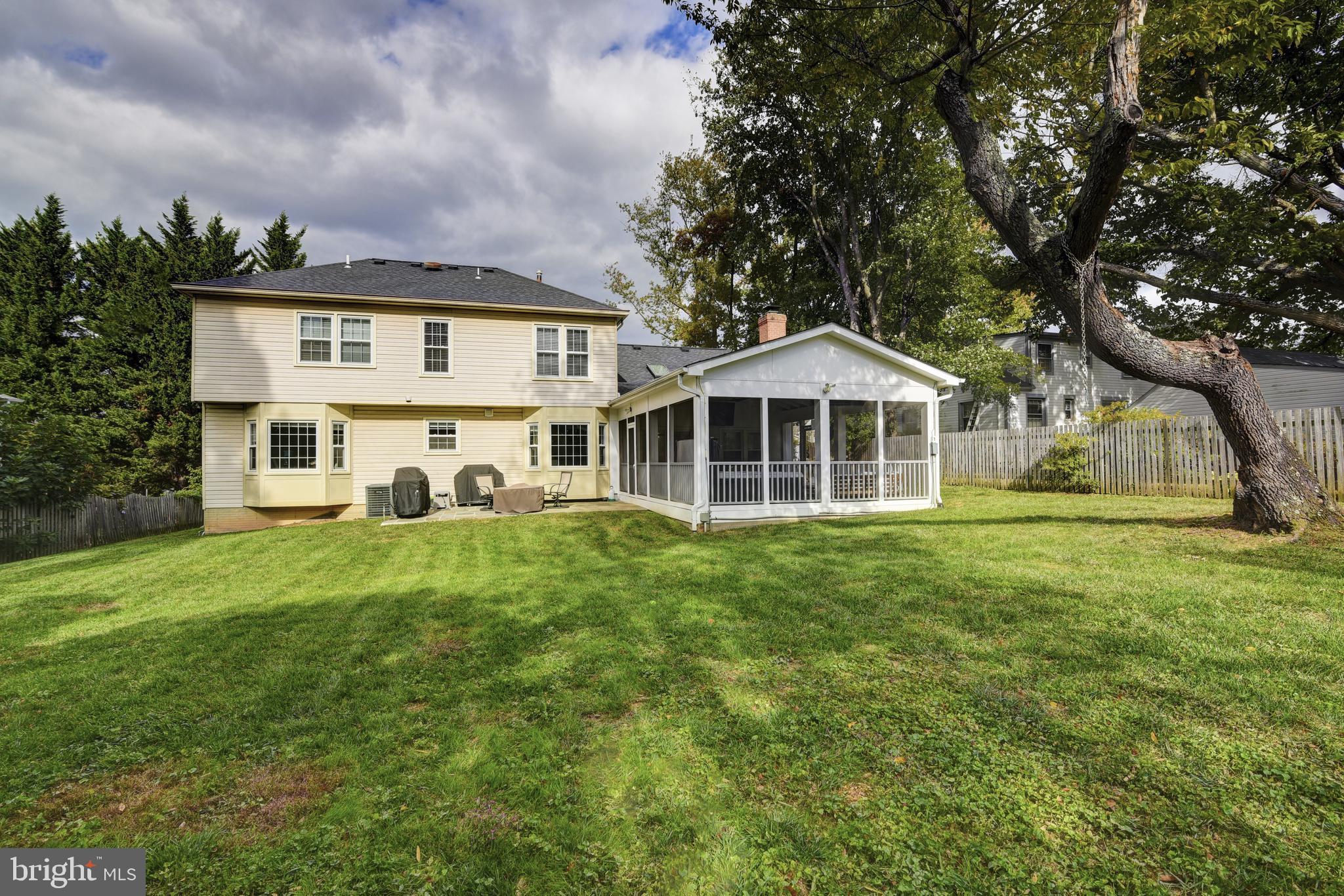 8911 Old Courthouse Road Vienna, VA 22182 - Photo 52 of 62