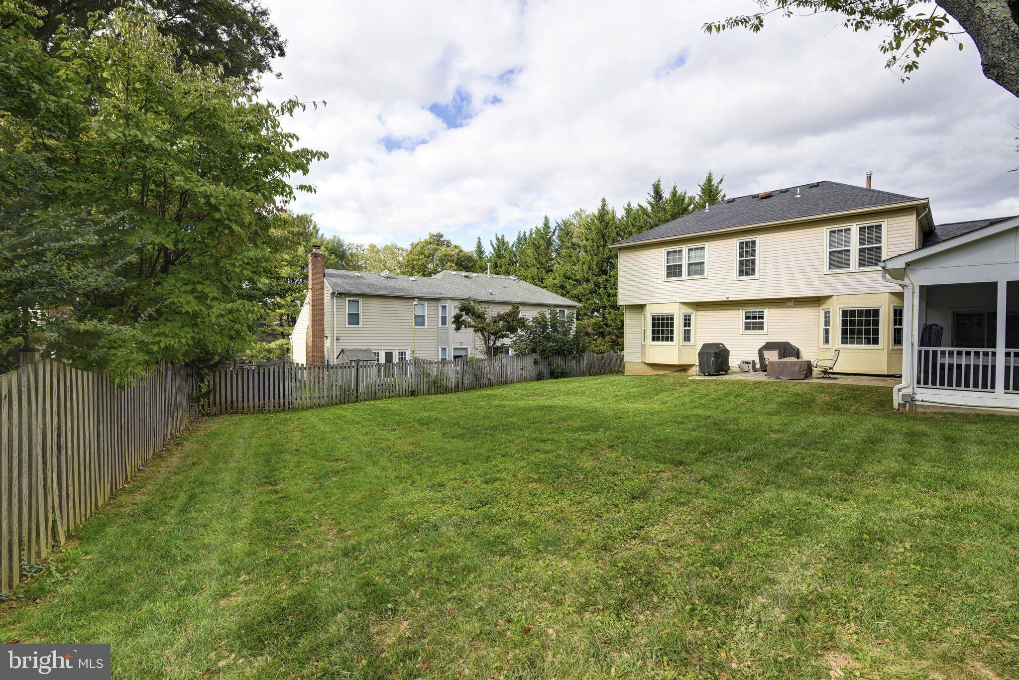 8911 Old Courthouse Road Vienna, VA 22182 - Photo 60 of 62