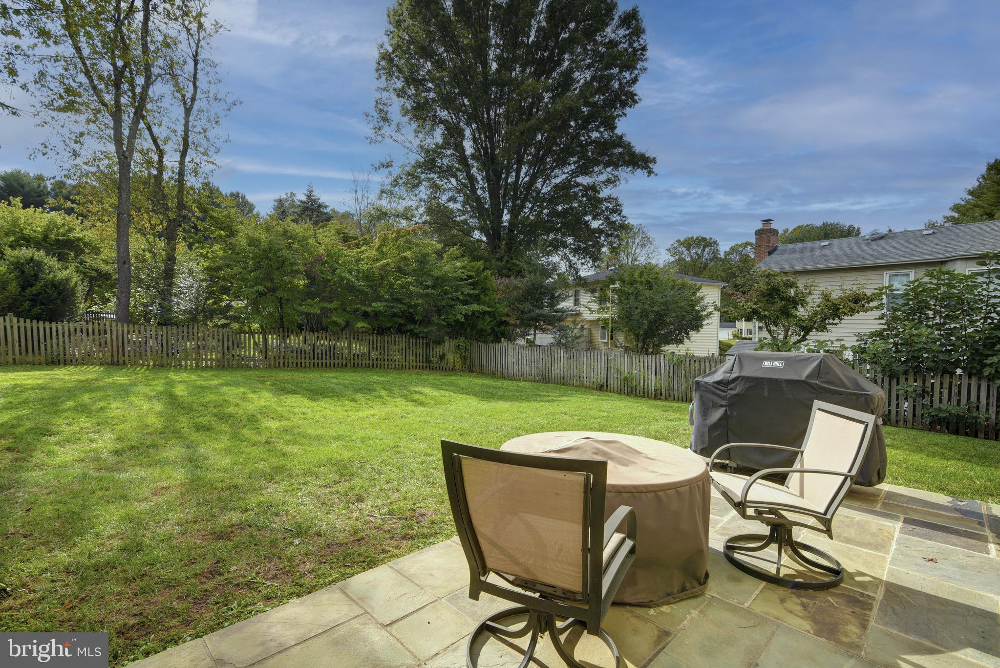 8911 Old Courthouse Road Vienna, VA 22182 - Photo 61 of 62