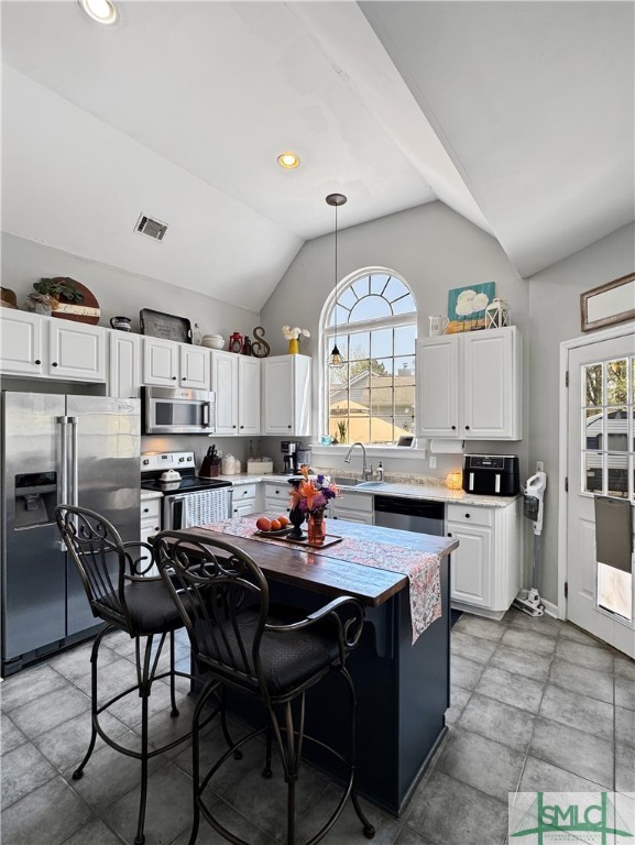 129 Linton Lane Guyton, GA 31312 - Photo 6 of 21 Lots of Light awakens you before the Coffee Does!