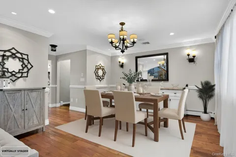 $1,329,000 | 322 Rose Lane, Smithtown, NY 11787