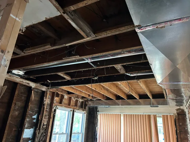 $279,900 | 837 South Humphrey Avenue, Oak Park, IL 60304