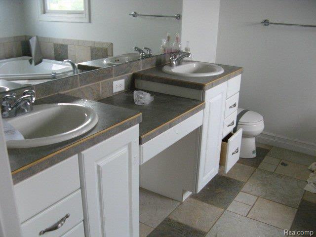 5138 North Ridge Road New Lothrop, MI 48460 - Photo 7 of 12 20 Bathroom 1