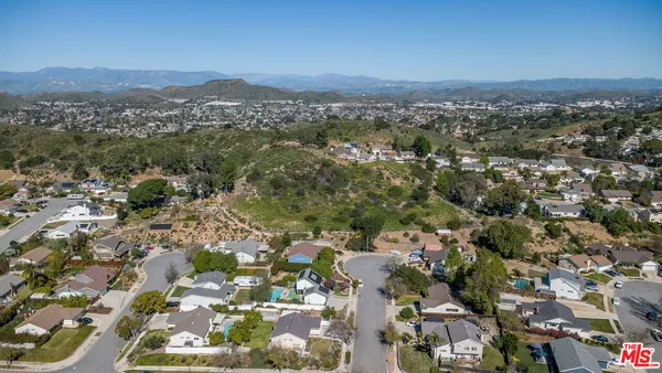 $4,295 | 3333 Corning Street, Newbury Park, CA 91320
