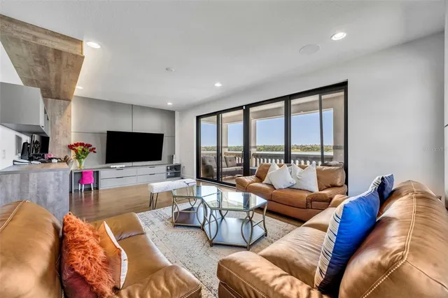 $7,500 | 7613 Toscana Boulevard, Orlando, FL 32819