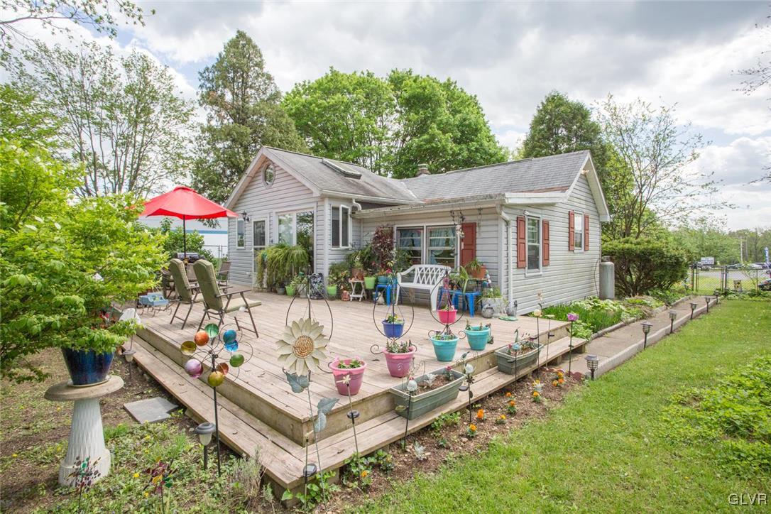 423 East Moorestown Road Wind Gap, PA 18091 - Photo 1 of 20 Gallery Image 1