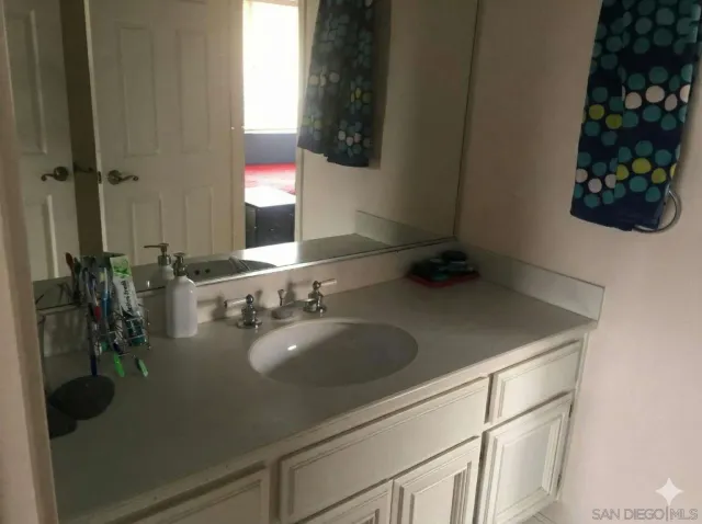 $1,675,000 | 8787 Cayucos Way, San Diego, CA 92129