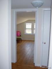 175 West Gates Street Romeo, MI 48065 - Photo 20 of 29 #17 hall.jpg