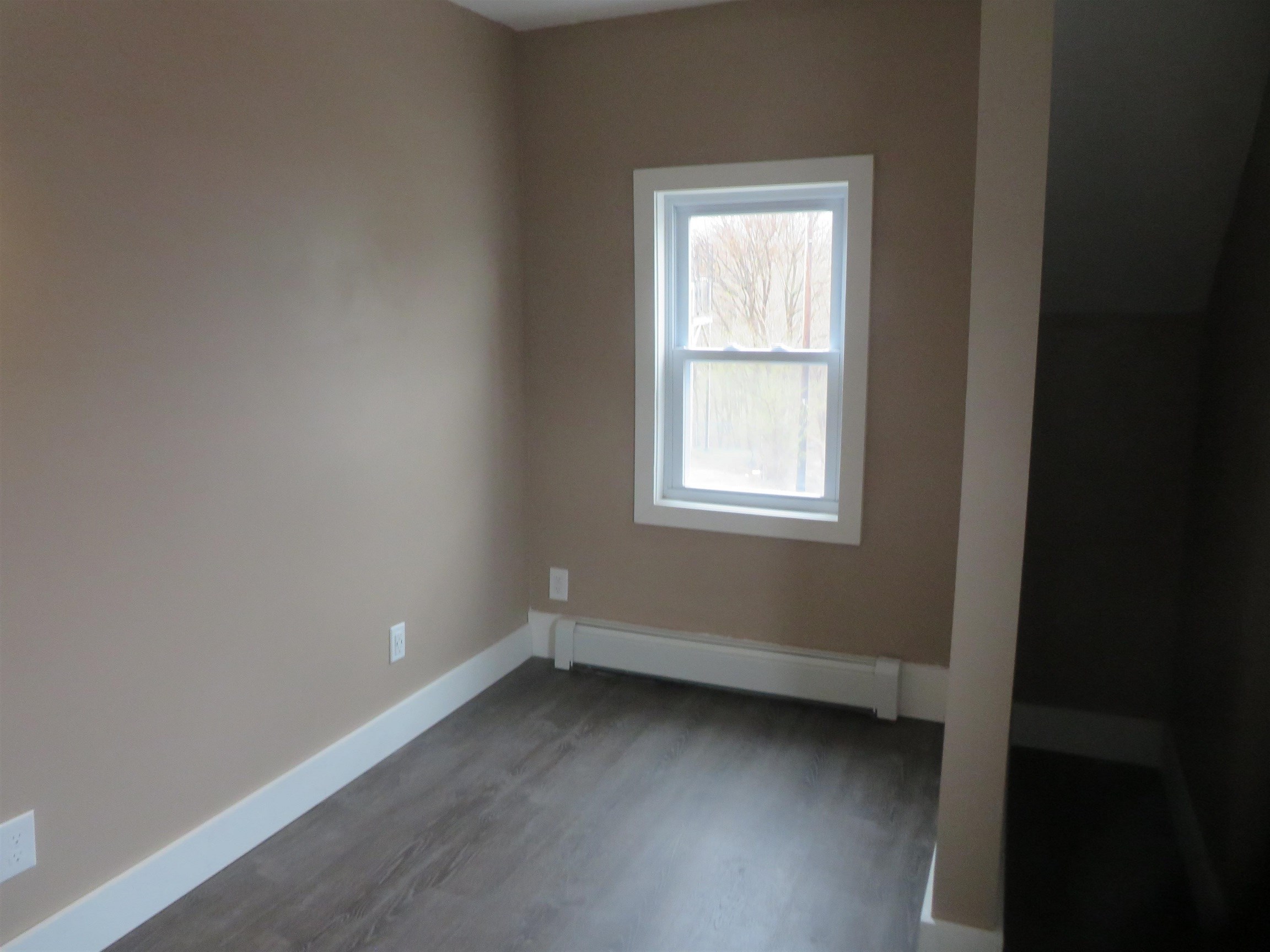 40 Congress Street, Unit C Rochester, NH 03867 - Photo 11 of 14