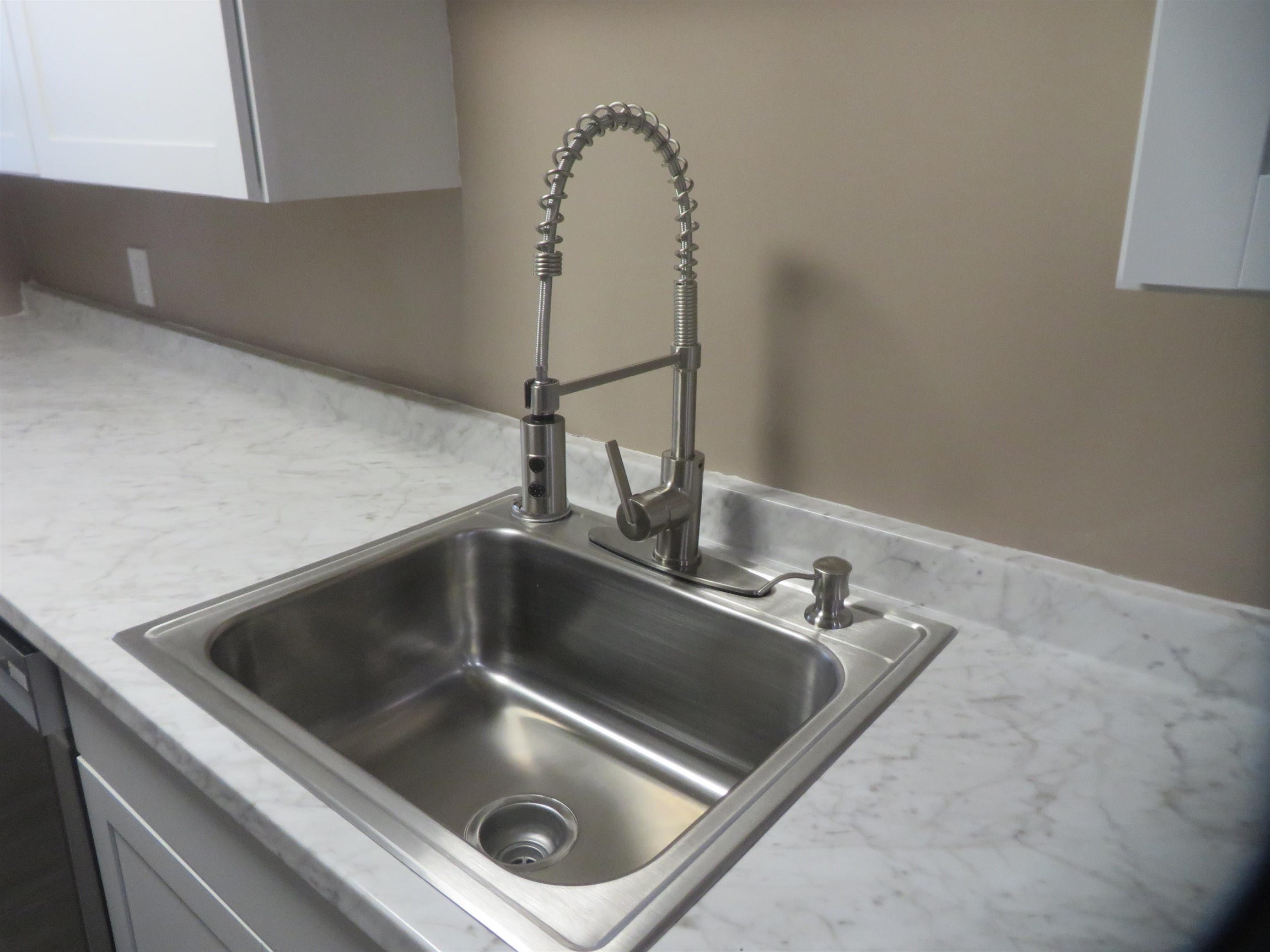 40 Congress Street, Unit C Rochester, NH 03867 - Photo 12 of 14