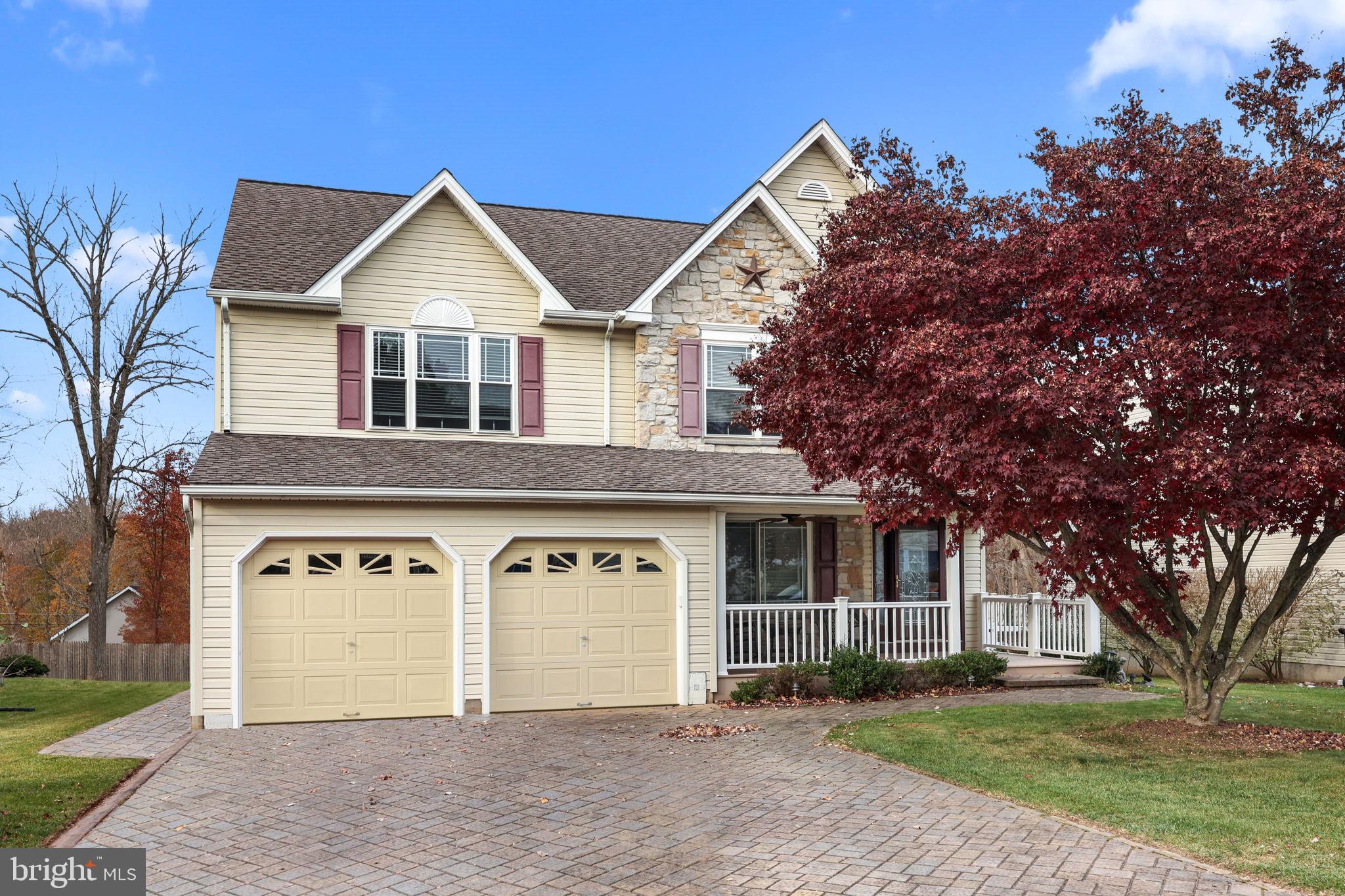 2819 Lee Drive Jamison, PA 18929 - Photo 2 of 31