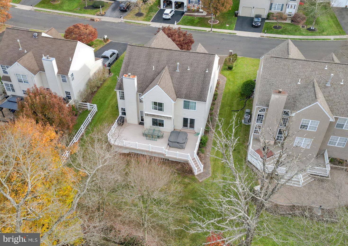 2819 Lee Drive Jamison, PA 18929 - Photo 3 of 31