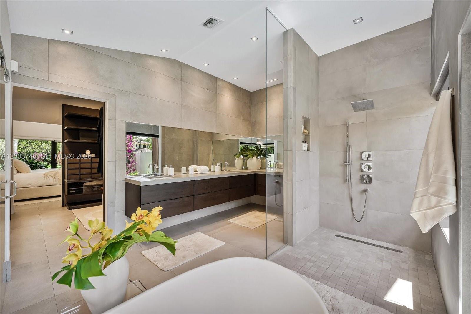 2675 Hackney Road Weston, FL 33331 - Photo 44 of 61