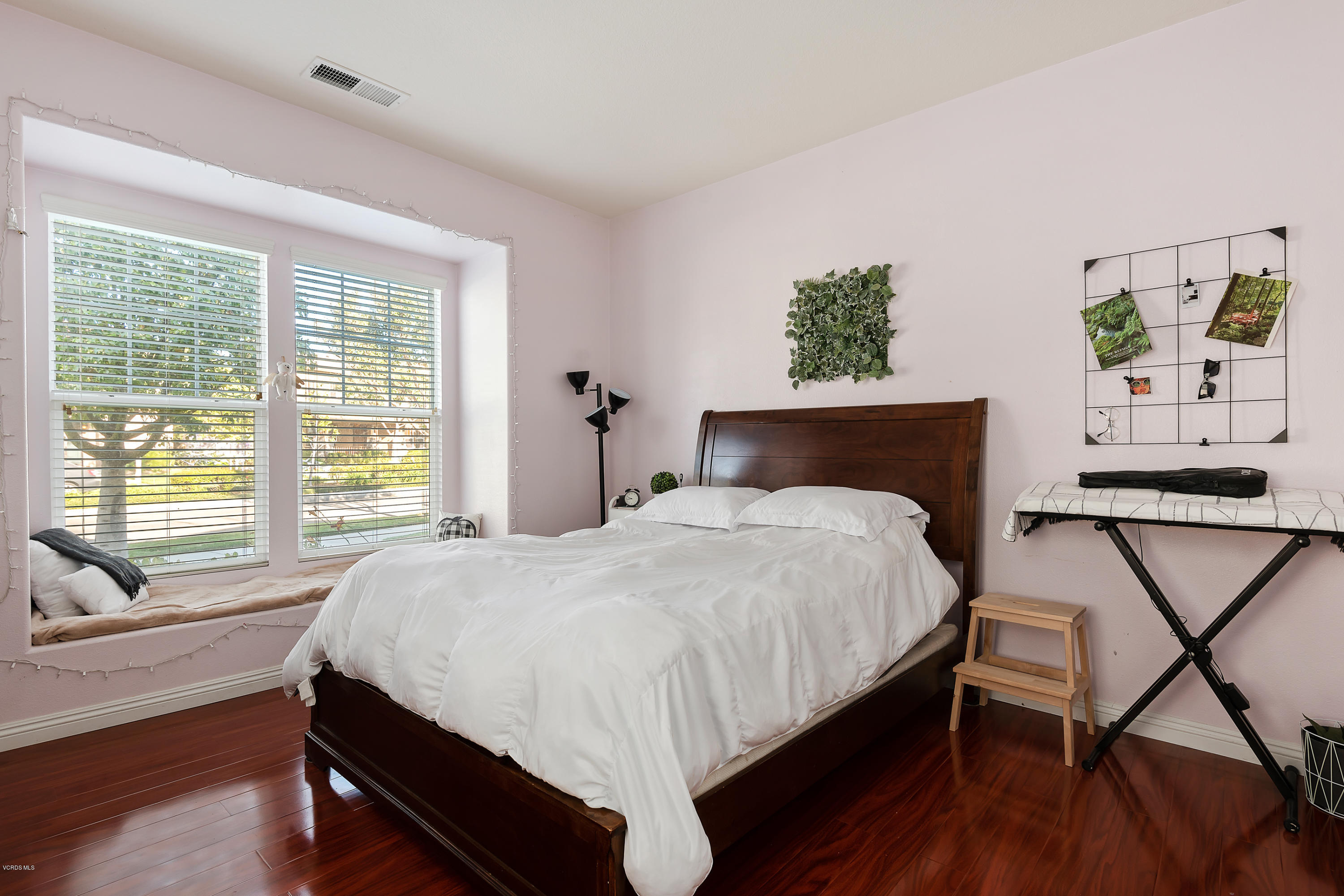 3160 Moss Landing Boulevard Oxnard, CA 93036 - Photo 12 of 31 17-Bedroom 2