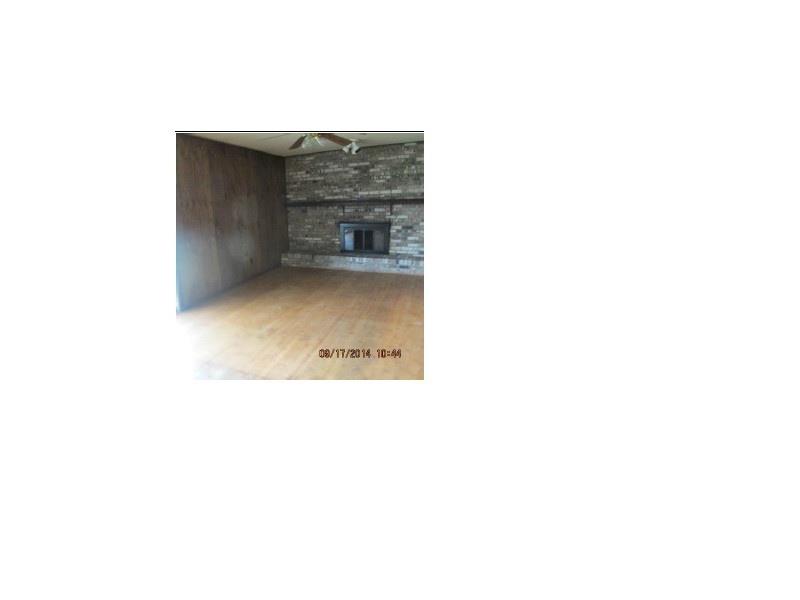 2139 Kent Road Shelbyville, IN 46176 - Photo 4 of 10 Gallery Image 4