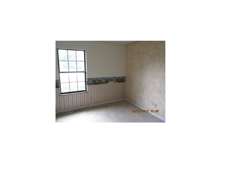 2139 Kent Road Shelbyville, IN 46176 - Photo 6 of 10 Gallery Image 6