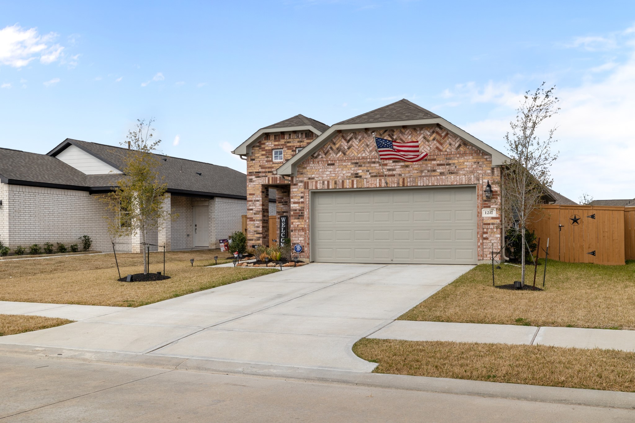 1217 Red Hills Drive Rosharon, TX 77583 - Photo 2 of 25 a view of a house with a entertaining space