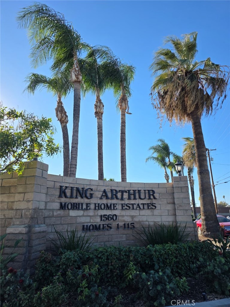 1560 Massachusetts Riverside, CA 92507 - Photo 3 of 26 a view of a with palm tree