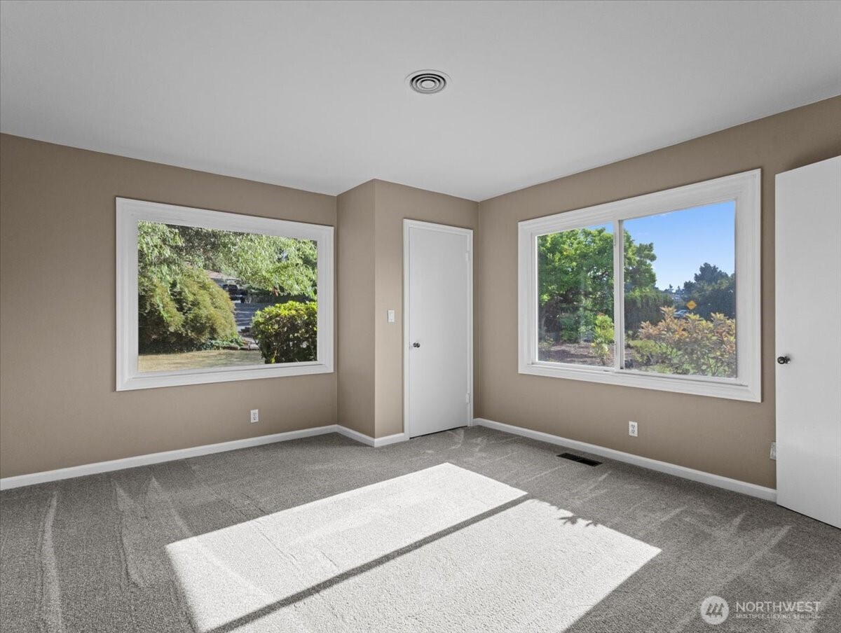 6901 Southeast Middle Way Vancouver, WA 98664 - Photo 15 of 32