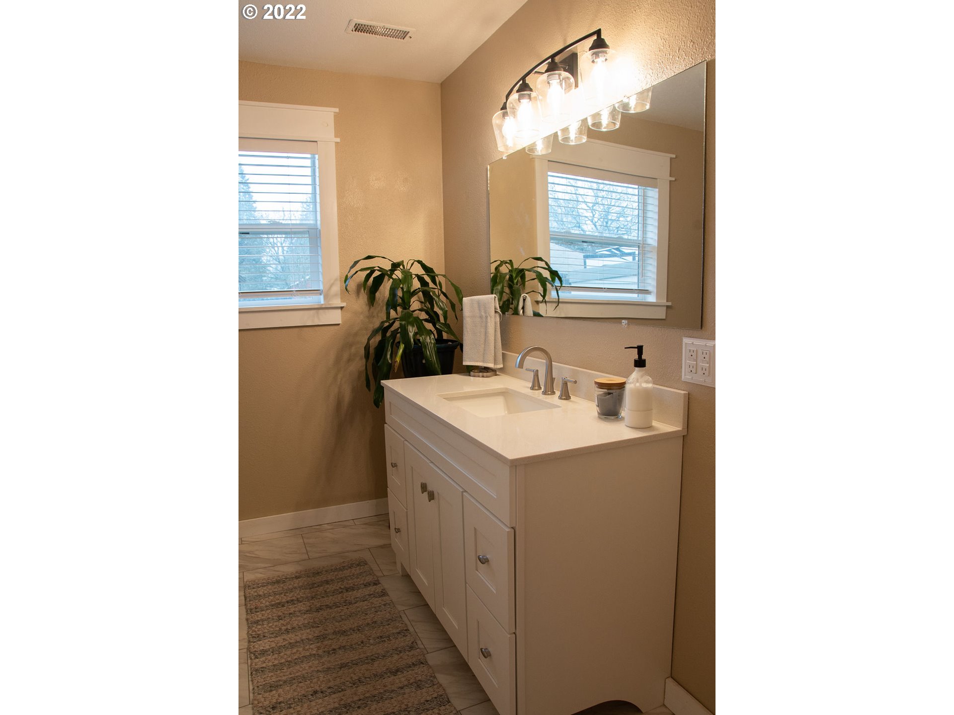 30980 Southeast River Mill Road Estacada, OR 97023 - Photo 14 of 29 Gallery Image 14
