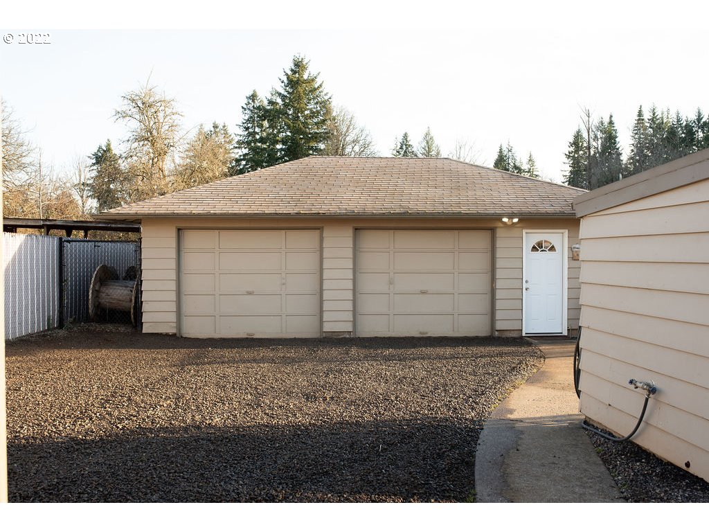 30980 Southeast River Mill Road Estacada, OR 97023 - Photo 18 of 29 Gallery Image 18
