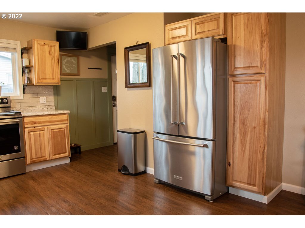30980 Southeast River Mill Road Estacada, OR 97023 - Photo 6 of 29 Gallery Image 6