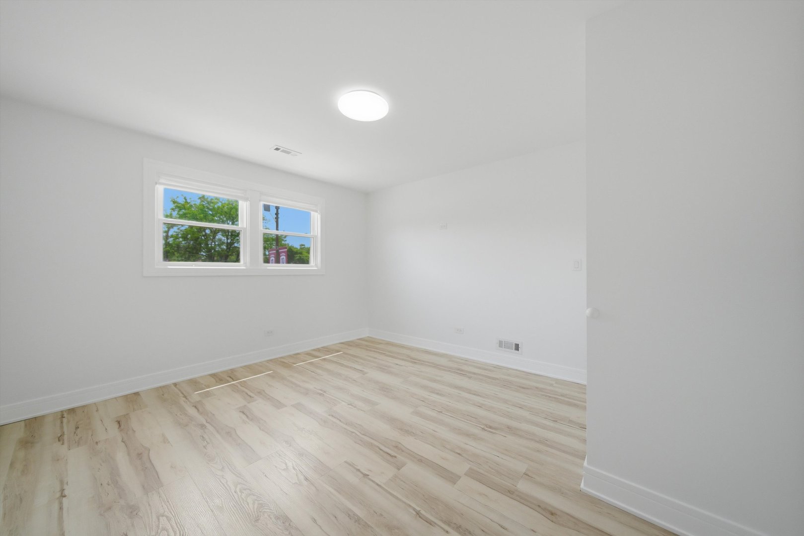 1034 West 87th Street, Unit B Chicago, IL 60620 - Photo 12 of 22