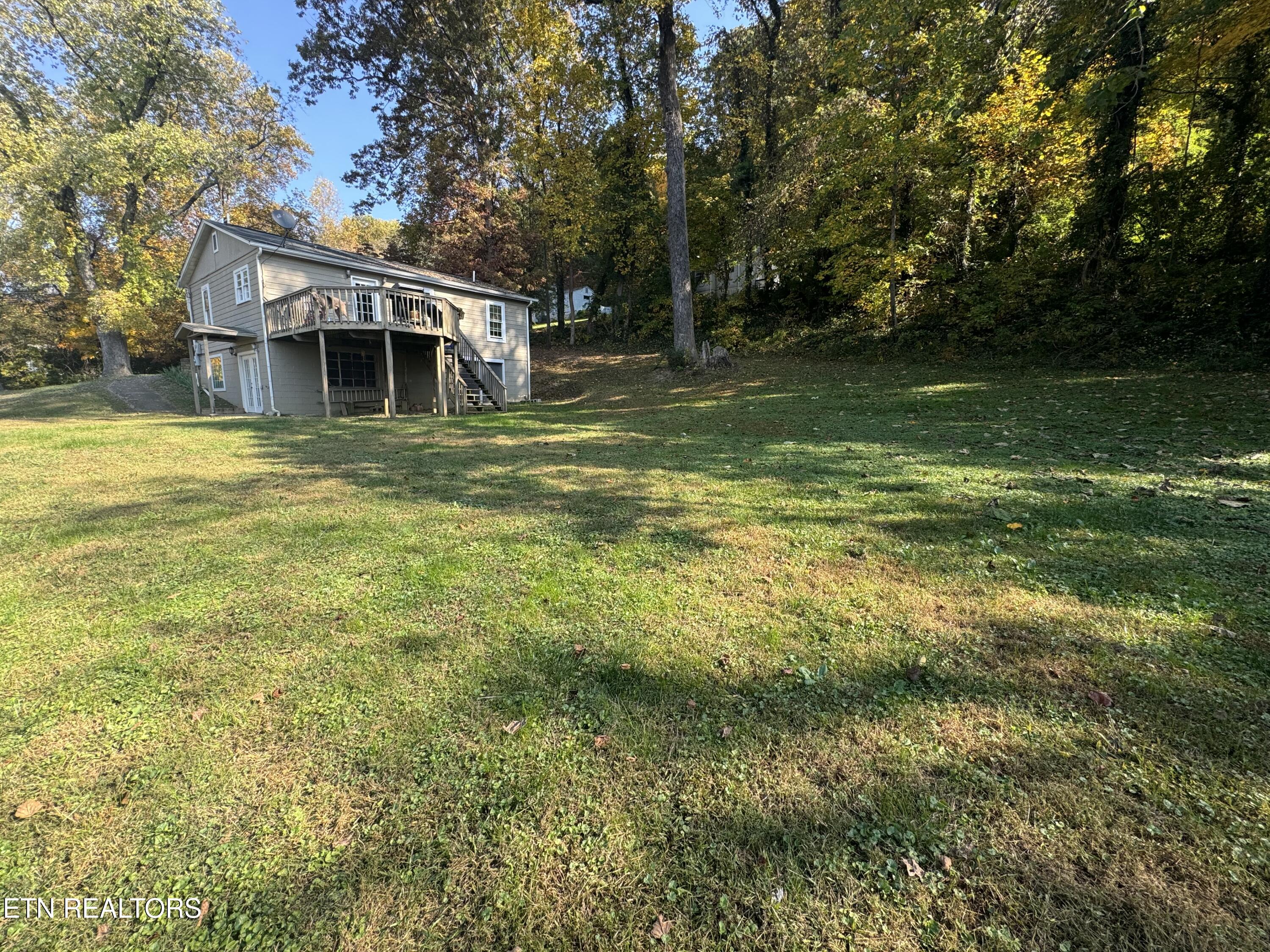 4705 Rochat Road Knoxville, TN 37918 - Photo 3 of 15 IMG_5382