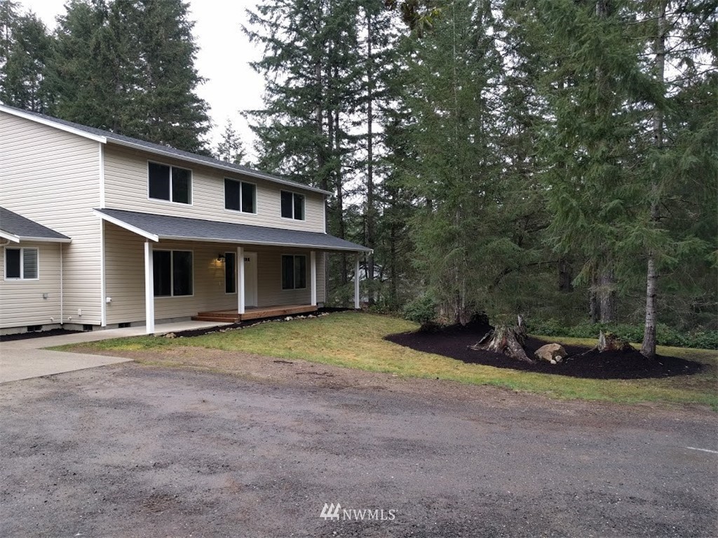 3578 Southwest Lake Helena Road Port Orchard, WA 98367 - Photo 2 of 25 Gallery Image 2