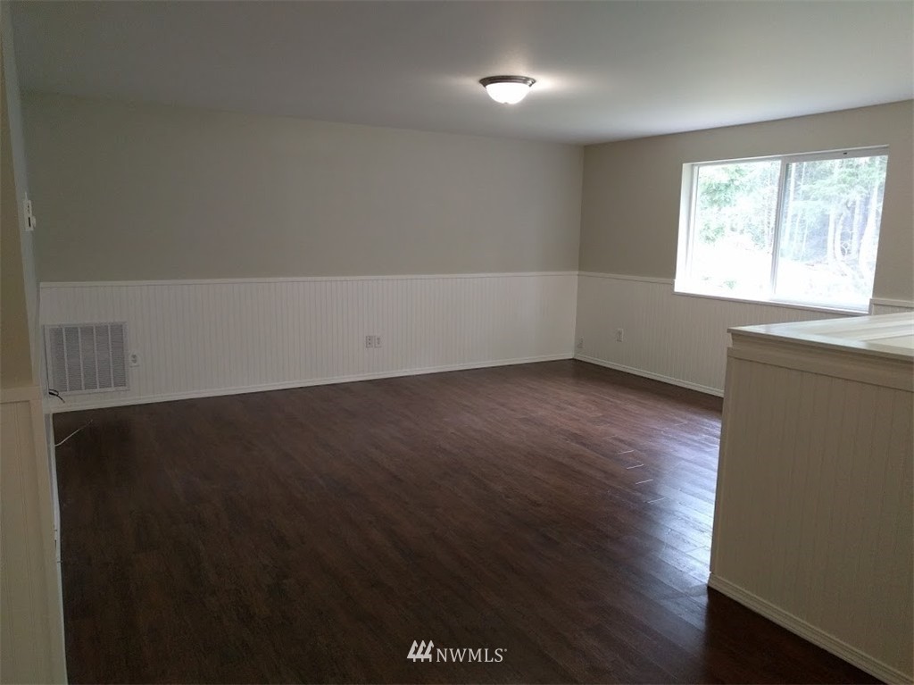 3578 Southwest Lake Helena Road Port Orchard, WA 98367 - Photo 15 of 25 Gallery Image 15