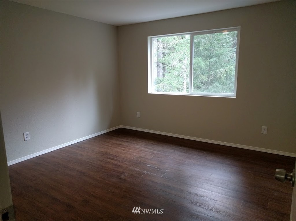 3578 Southwest Lake Helena Road Port Orchard, WA 98367 - Photo 20 of 25 Gallery Image 20