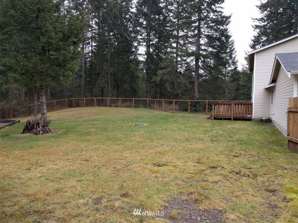3578 Southwest Lake Helena Road Port Orchard, WA 98367 - Photo 4 of 25 Gallery Image 4