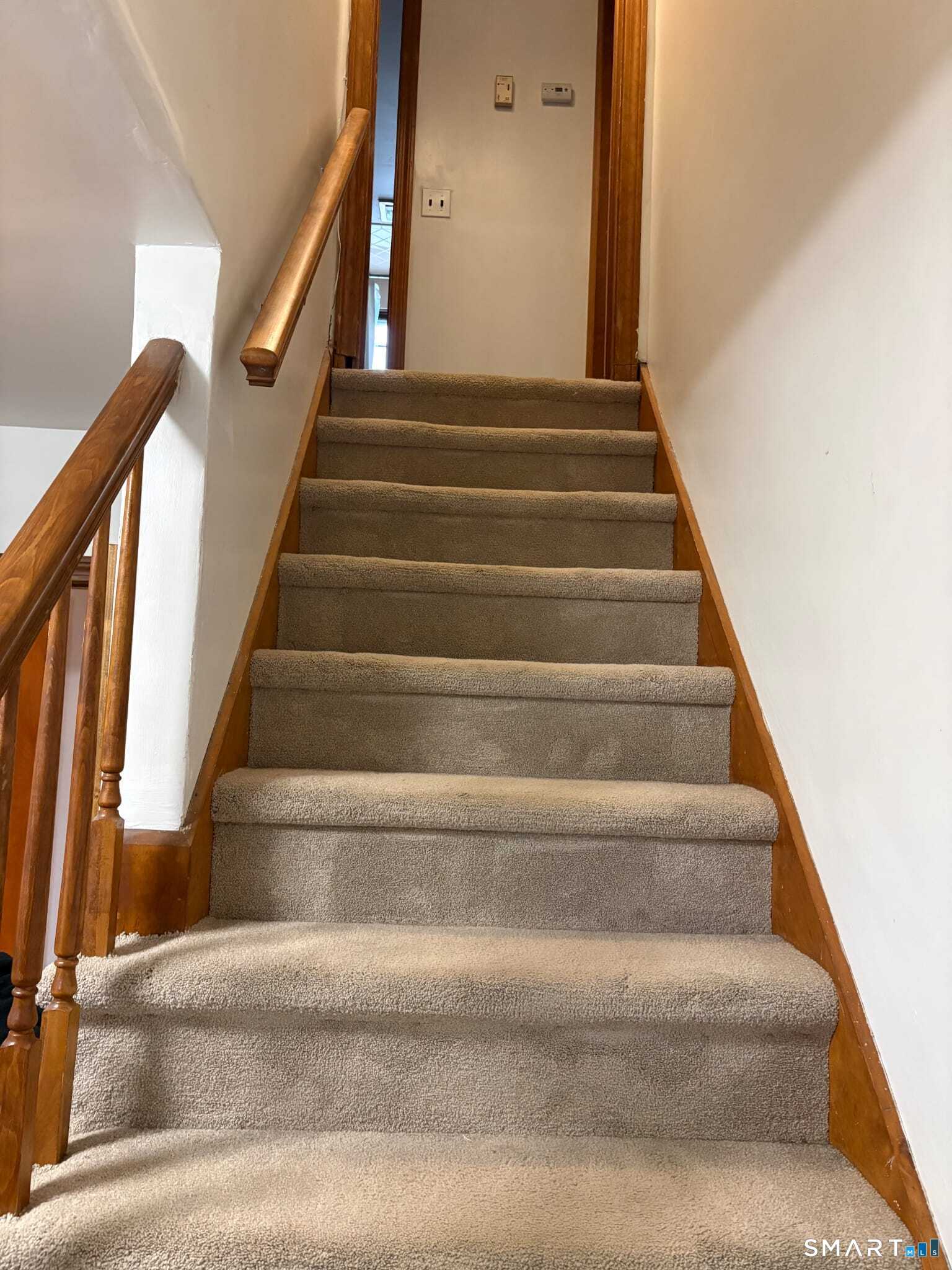 16 Raymond Road Woodbridge, CT 06525 - Photo 9 of 20