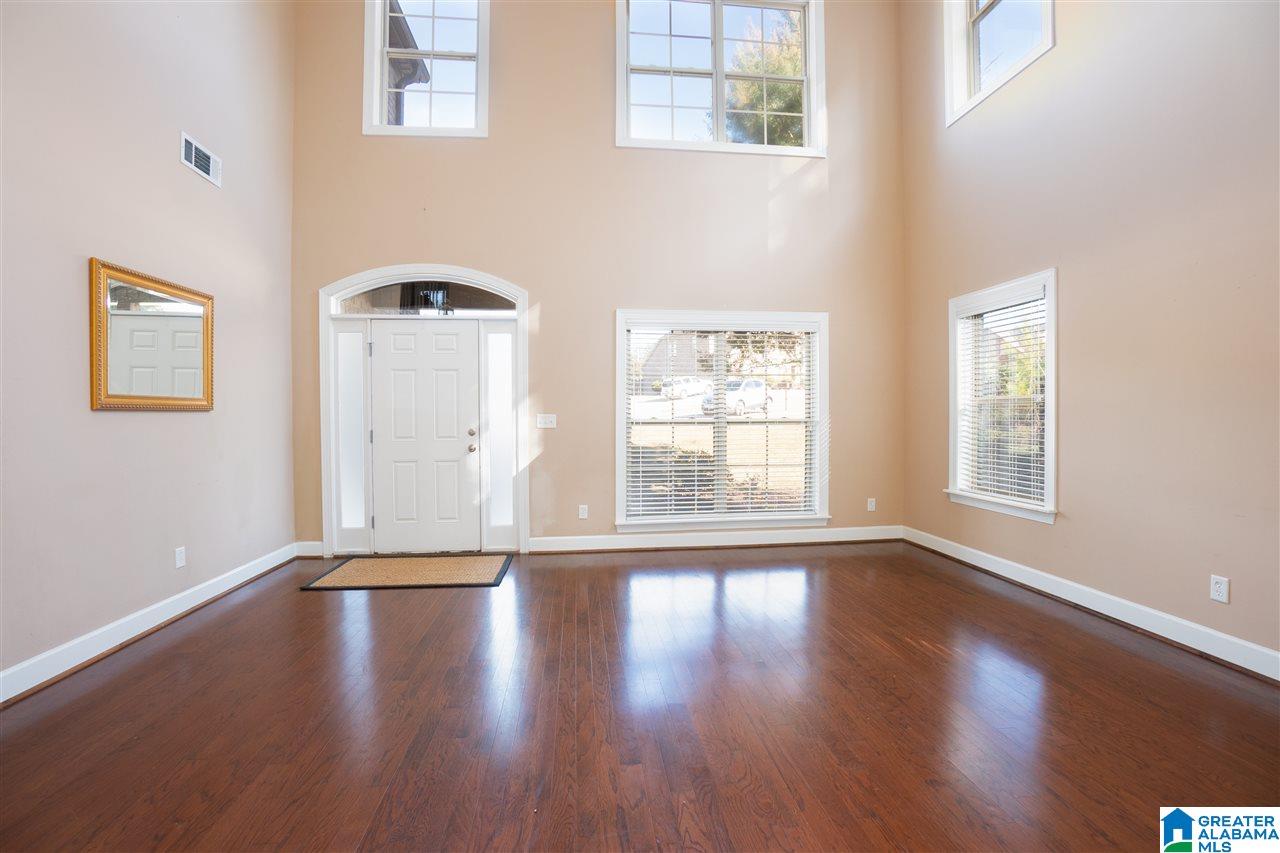 6451 Cromer Circle Leeds, AL 35094 - Photo 3 of 34