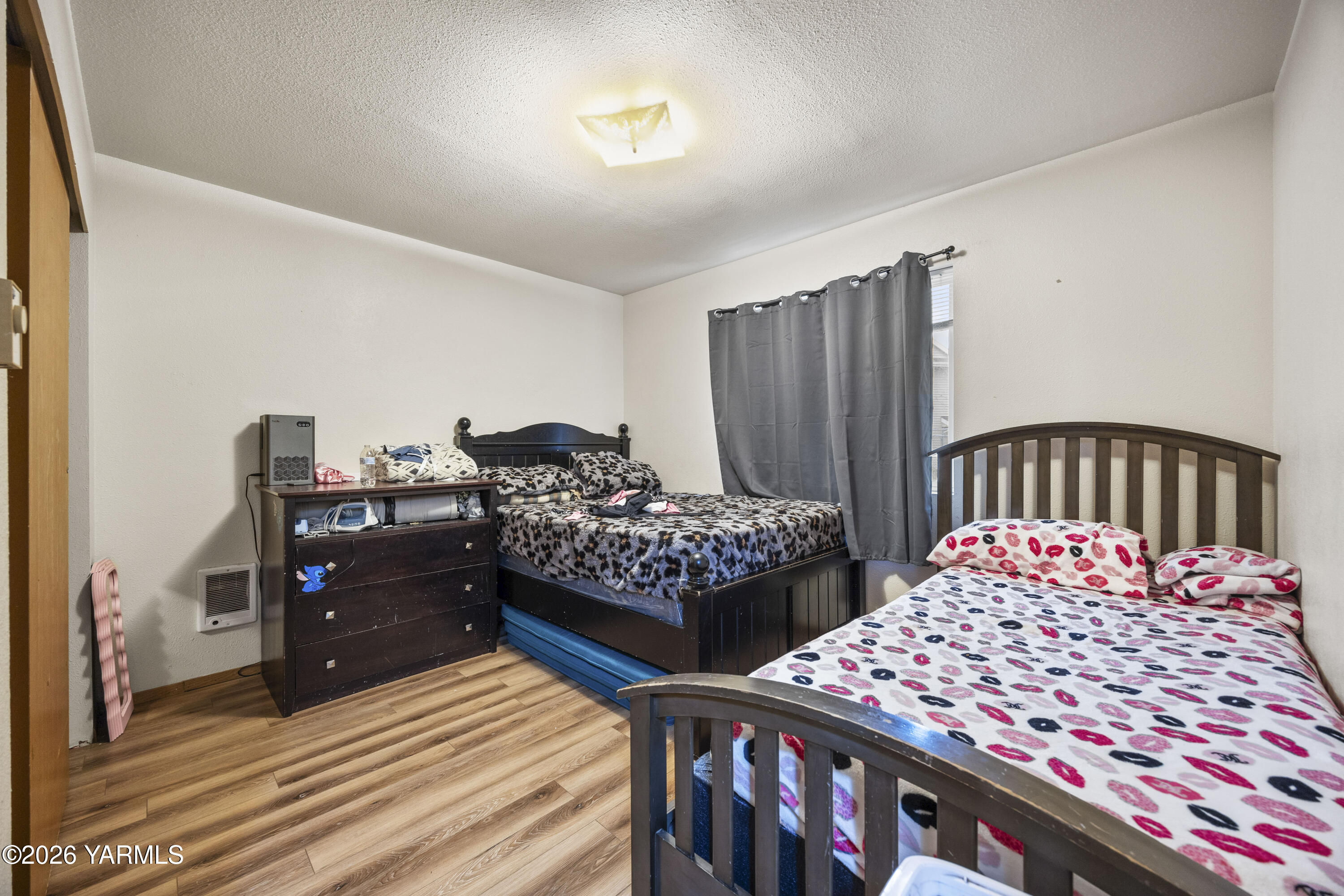 313 East 3rd Street Granger, WA 98932 - Photo 27 of 52 313 E 3rd St 1.22.26 Unit 2 10