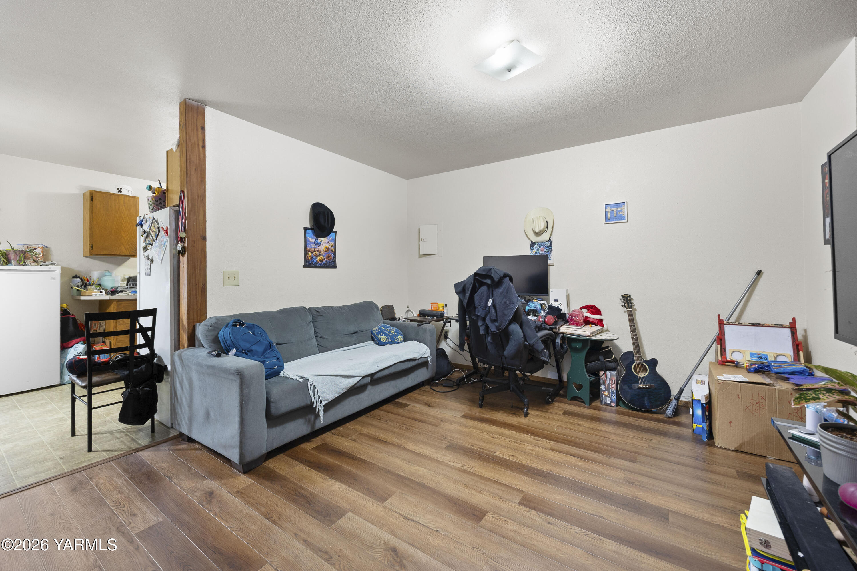 313 East 3rd Street Granger, WA 98932 - Photo 32 of 52 313 E 3rd St 1.22.26 Unit 3 9